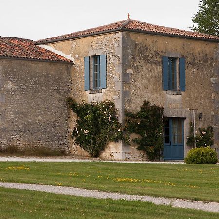 Chambres D'Hotes Logis De L'Astree Saint-Bris-des-Bois Ngoại thất bức ảnh
