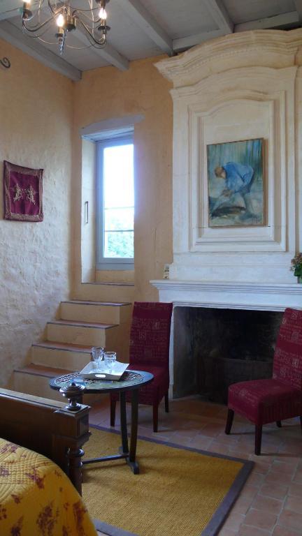 Chambres D'Hotes Logis De L'Astree Saint-Bris-des-Bois Phòng bức ảnh