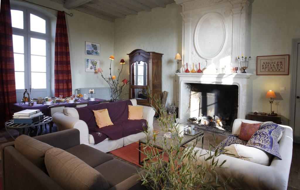 Chambres D'Hotes Logis De L'Astree Saint-Bris-des-Bois Ngoại thất bức ảnh